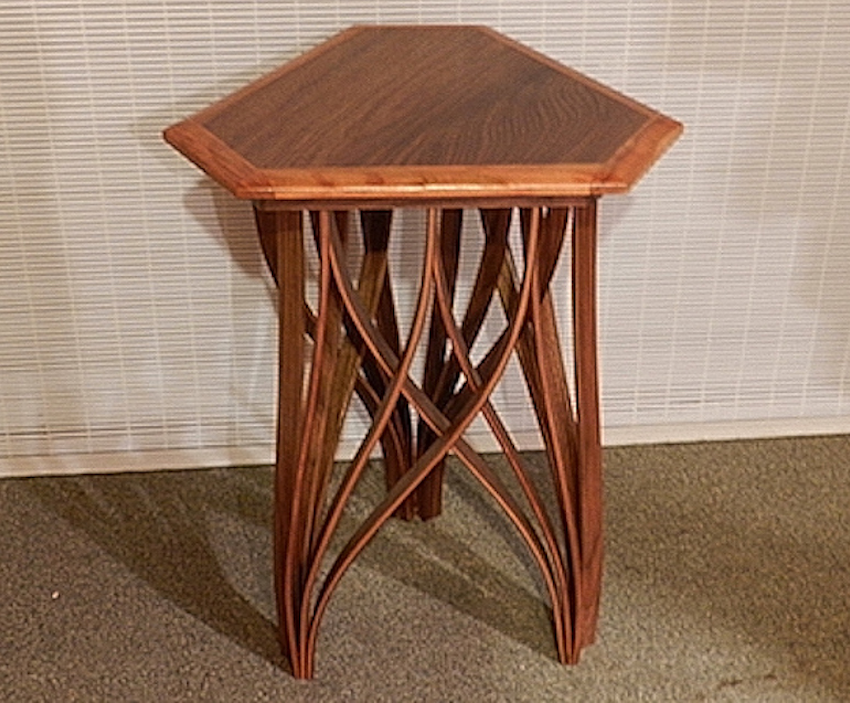 trellis table